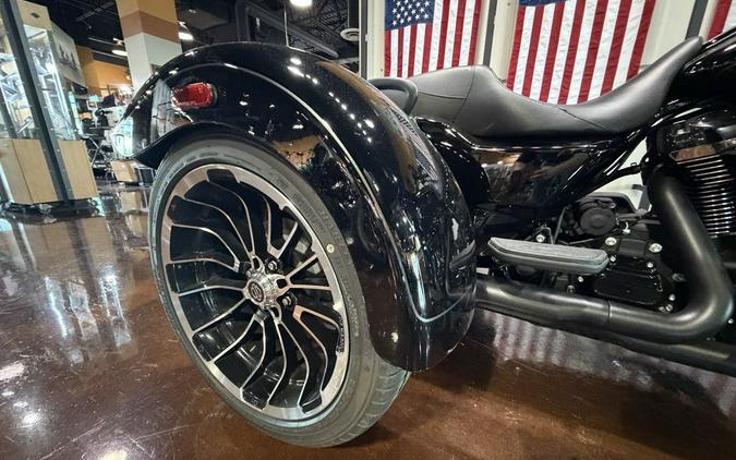2023 Harley-Davidson Trike Road Glide® 3