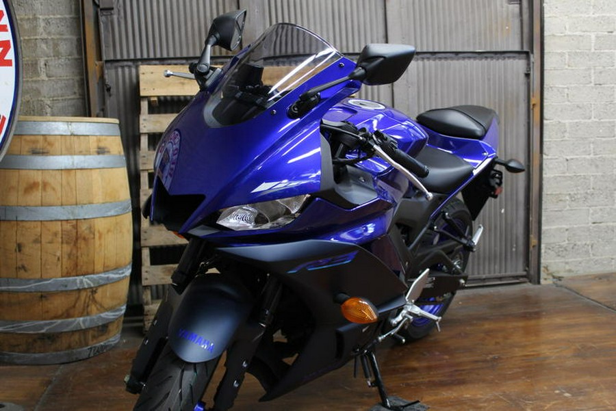 2024 Yamaha YZF-R3 ABS