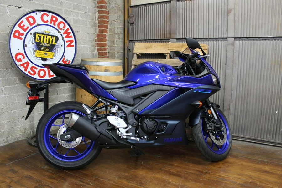 2024 Yamaha YZF-R3 ABS