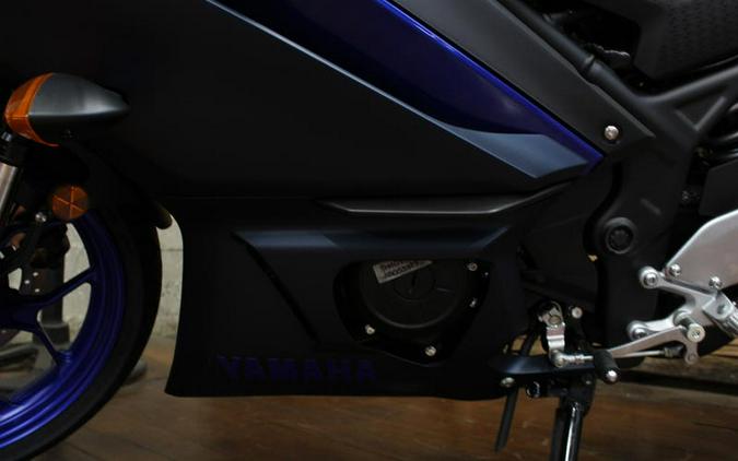 2024 Yamaha YZF-R3 ABS