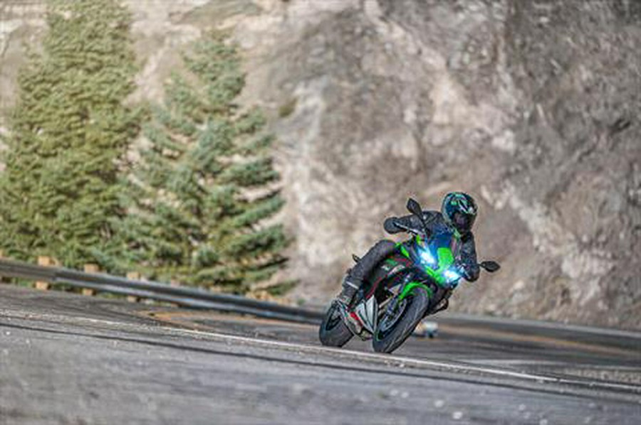 2023 Kawasaki Ninja 650 KRT Edition