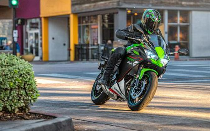 2023 Kawasaki Ninja 650 KRT Edition