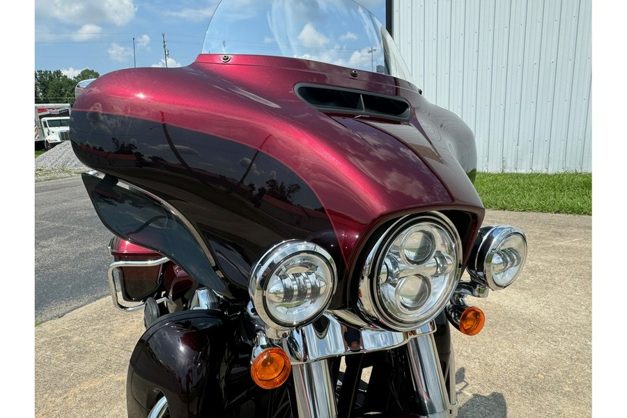 2014 Harley-Davidson® ELECTRA GLIDE ULTRA LIMITED