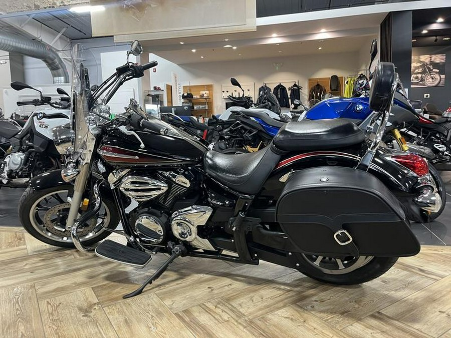 2014 Yamaha V Star® 950 Tourer