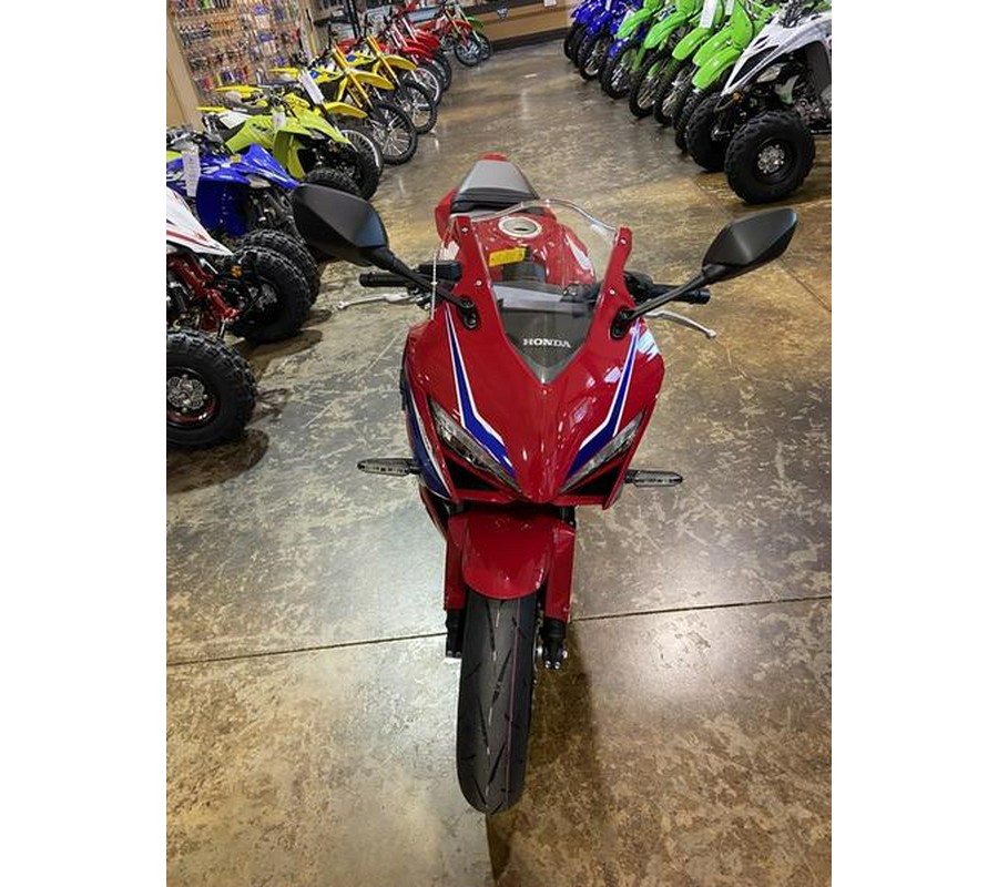 2026 Honda® CBR650R E-Clutch