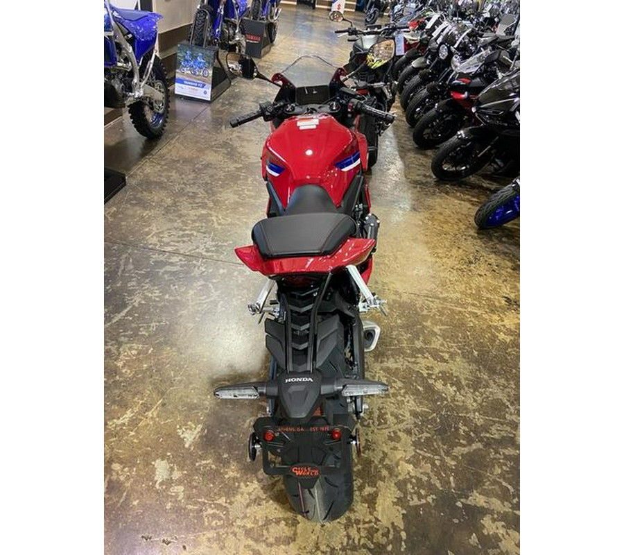 2026 Honda® CBR650R E-Clutch