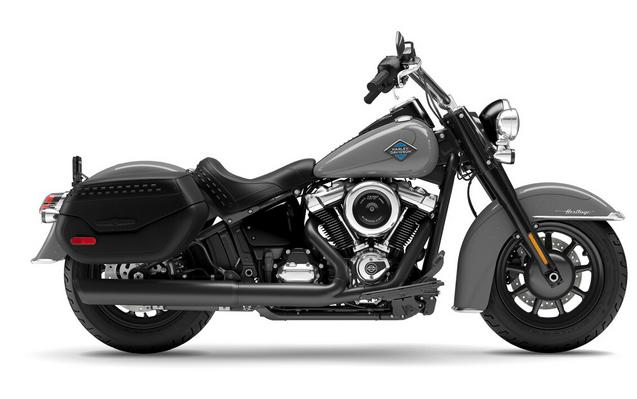 2026 HARLEY-DAVIDSON FLHC HERITAGE CLASSIC in Dark Billiard Gray - SOLO