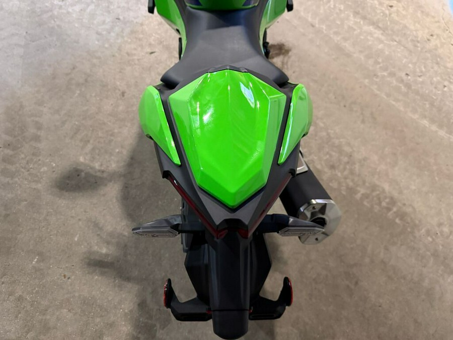 2026 Kawasaki Ninja® 500 SE ABS