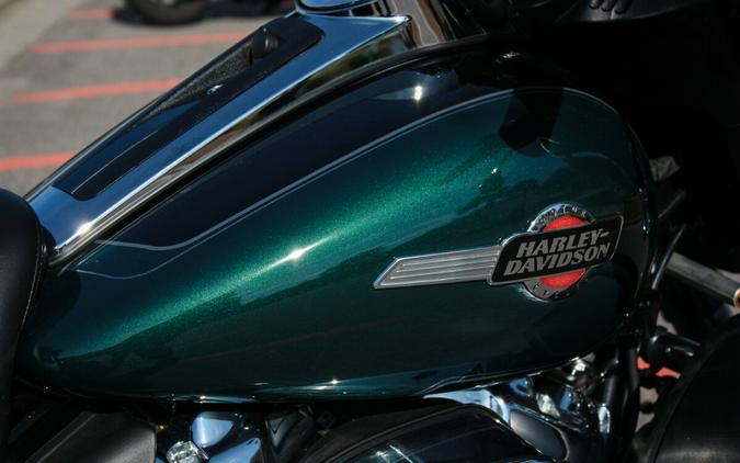 2024 Harley-Davidson® FLHTCUTG Tri Glide™ Ultra