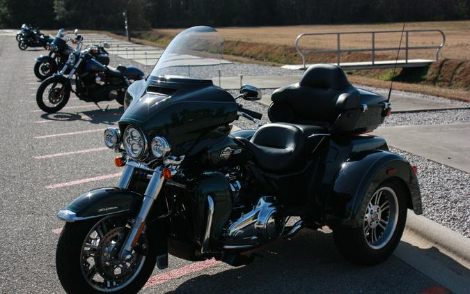2024 Harley-Davidson® FLHTCUTG Tri Glide™ Ultra