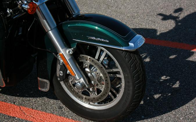 2024 Harley-Davidson® FLHTCUTG Tri Glide™ Ultra