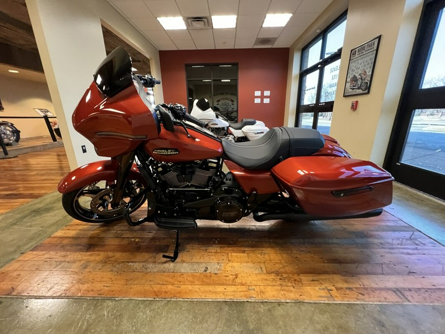 New 2024 Harley-Davidson Street Glide Grand American Touring Motorcycle For Sale Near Memphis, TN