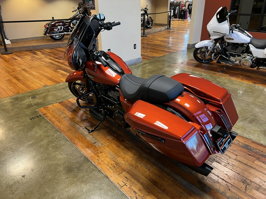 New 2024 Harley-Davidson Street Glide Grand American Touring Motorcycle For Sale Near Memphis, TN