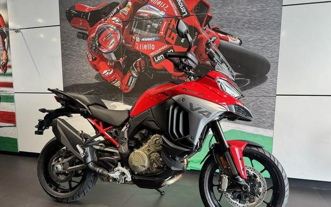 2025 Ducati Multistrada V4
