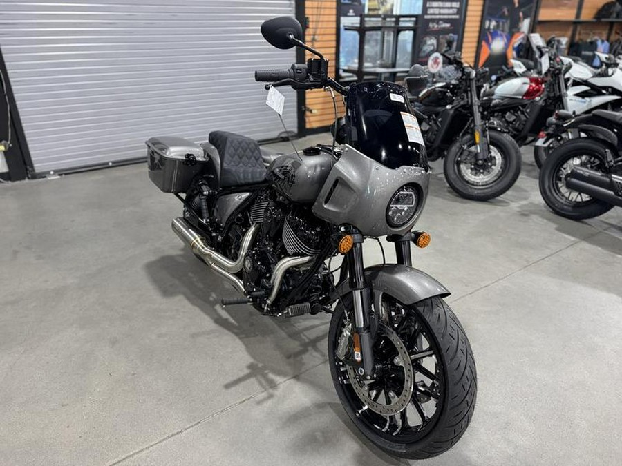 2025 Indian Motorcycle® Sport Chief RT Heavy Metal