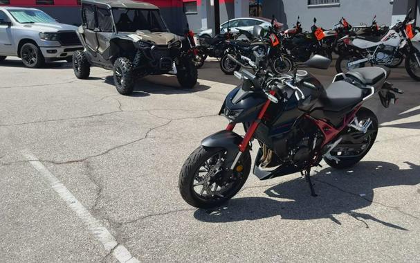 2026 Honda CB750 HORNET E-CLUTCH