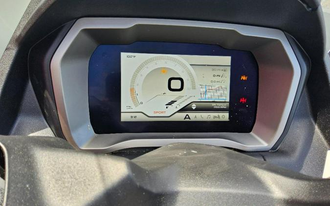 2025 Piaggio MP3 530 Exclusive
