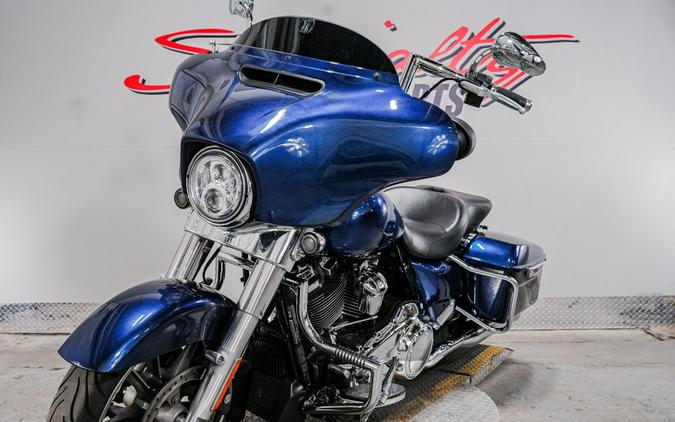 2022 Harley-Davidson Street Glide®