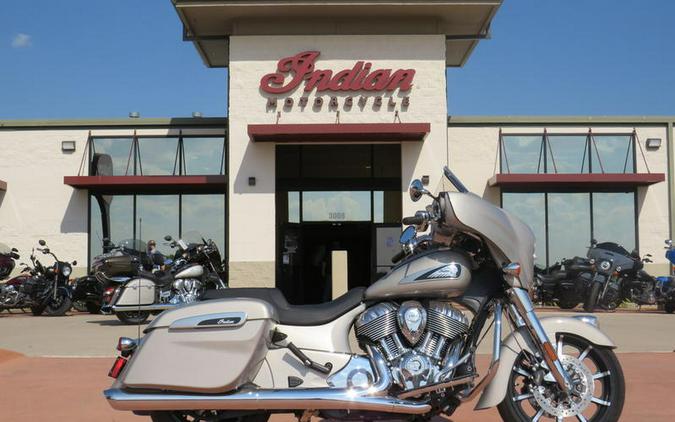 2022 Indian Motorcycle® Chieftain® Limited Silver Quartz Metallic