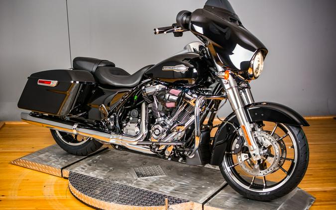 2023 Harley-Davidson Street Glide