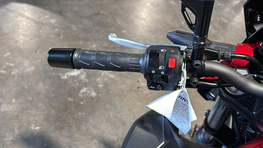 2025 Kawasaki Z500 SE ABS