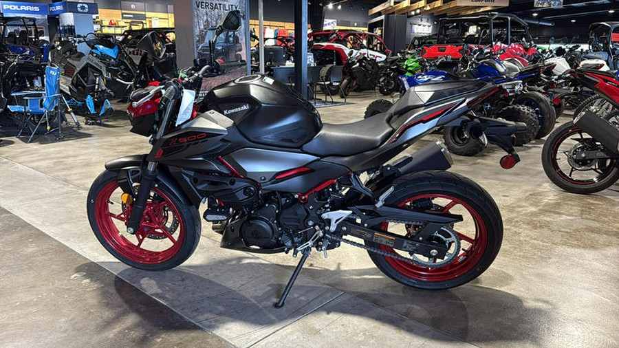 2025 Kawasaki Z500 SE ABS