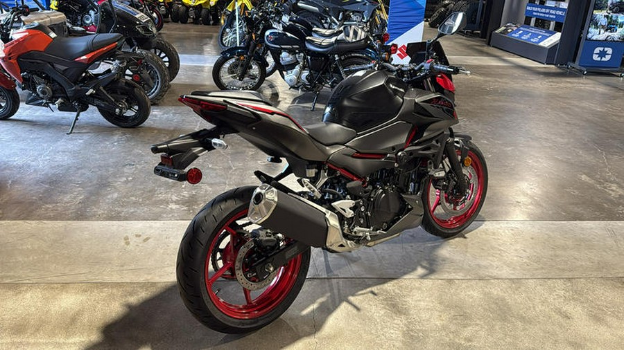 2025 Kawasaki Z500 SE ABS