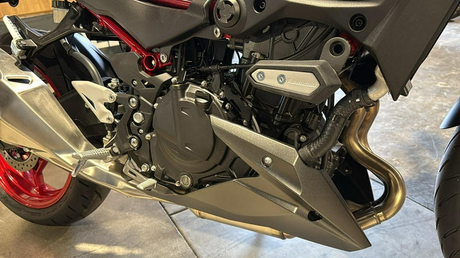 2025 Kawasaki Z500 SE ABS