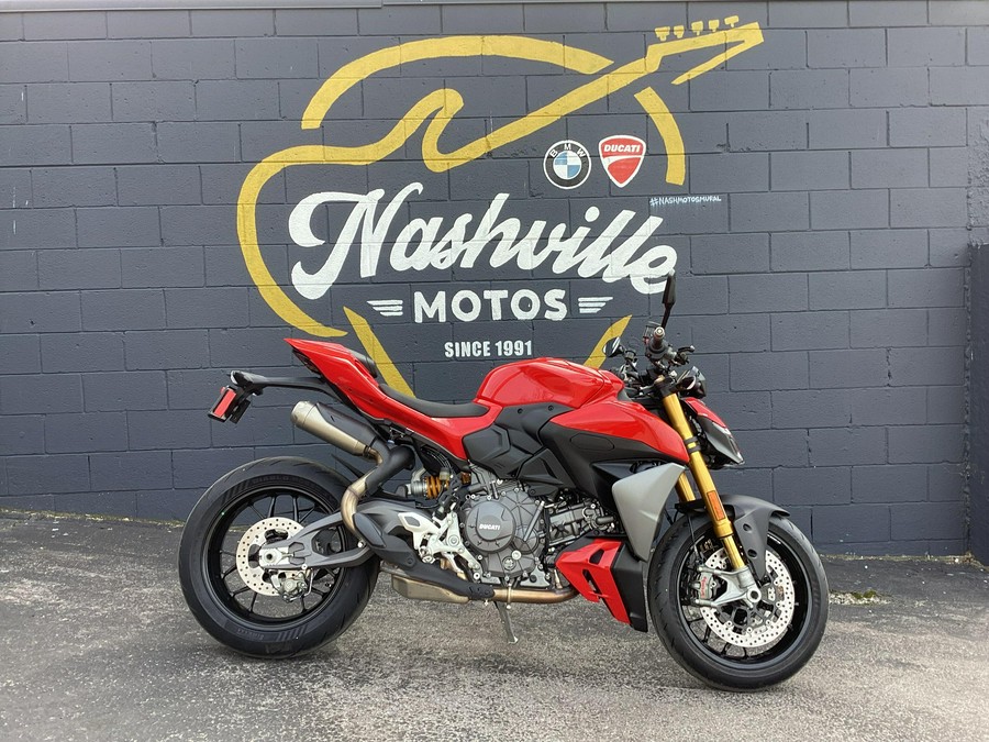 2026 Ducati Streetfighter V2
