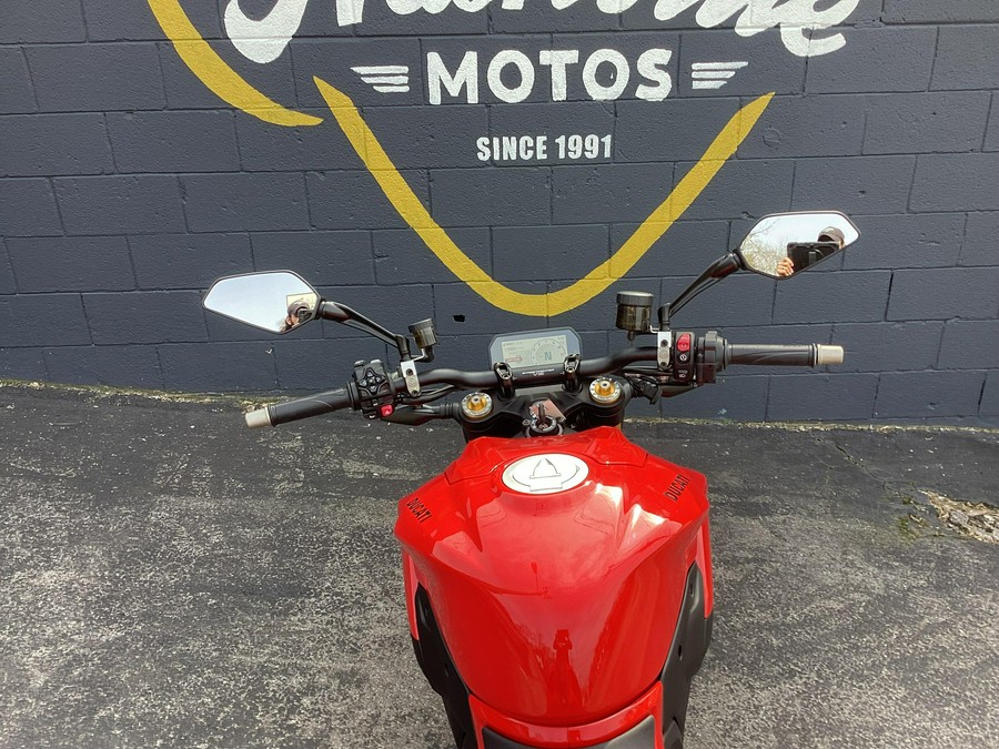 2026 Ducati Streetfighter V2