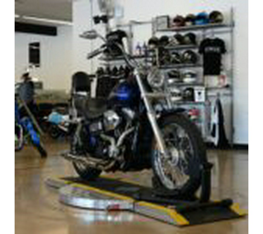 2006 Harley Davidson Street Bob