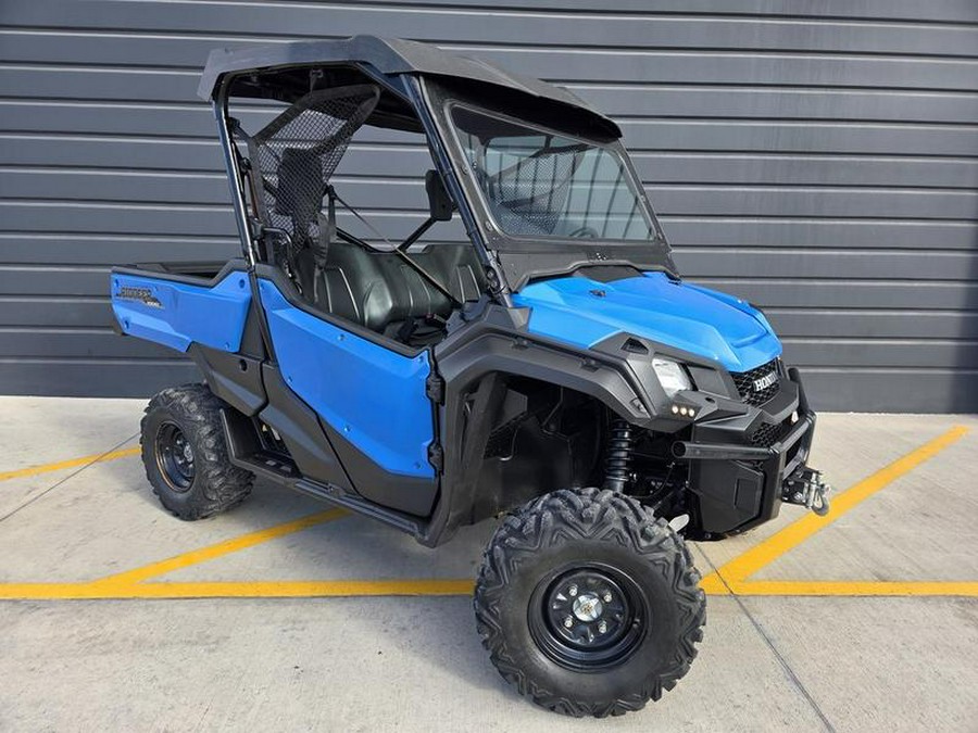 2018 Honda® Pioneer 1000 EPS