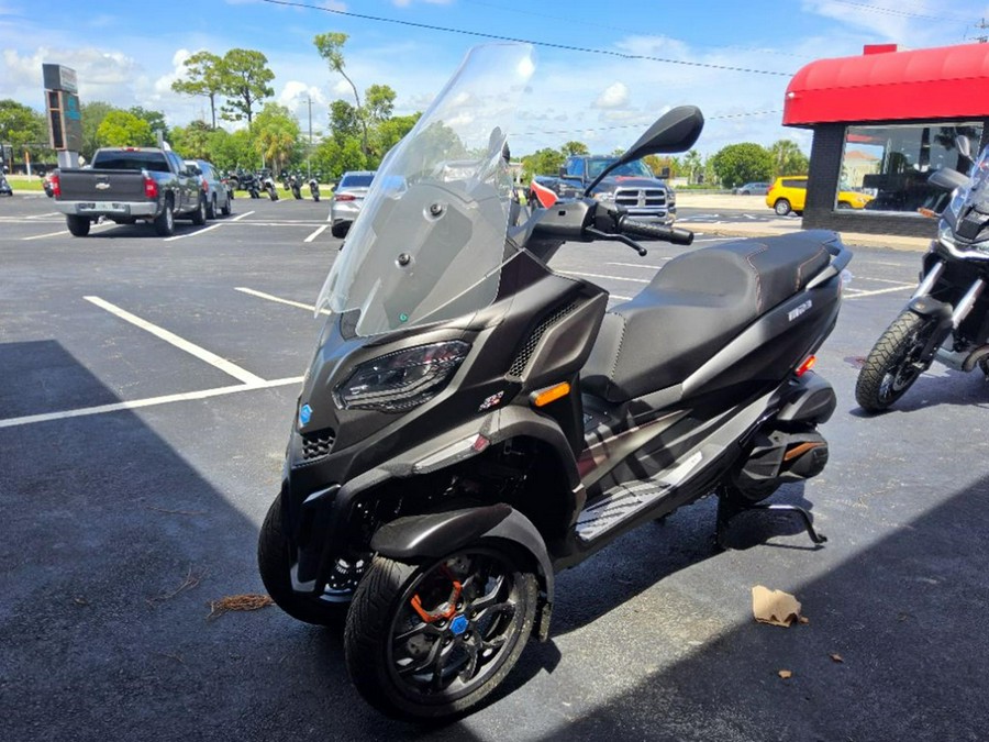 2025 Piaggio MP3 530 Exclusive