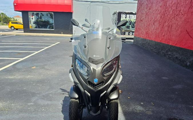 2025 Piaggio MP3 530 Exclusive