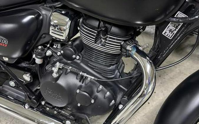 2022 Royal Enfield Meteor Stellar Black