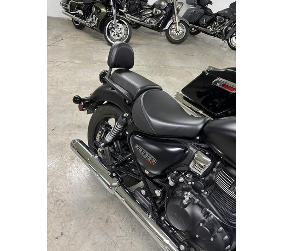 2022 Royal Enfield Meteor Stellar Black