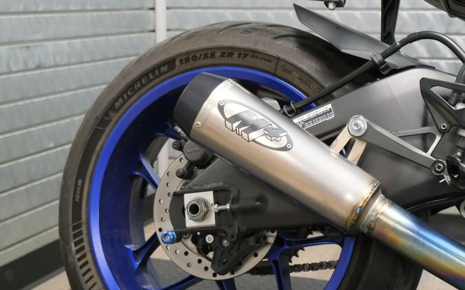 2018 YAMAHA YZF-R1