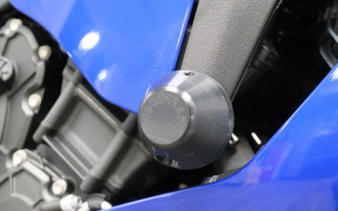 2018 YAMAHA YZF-R1