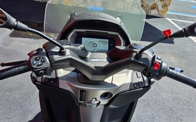 2025 Piaggio MP3 530 Exclusive