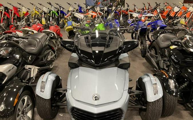 2021 Can-Am® Spyder® F3-T SE6