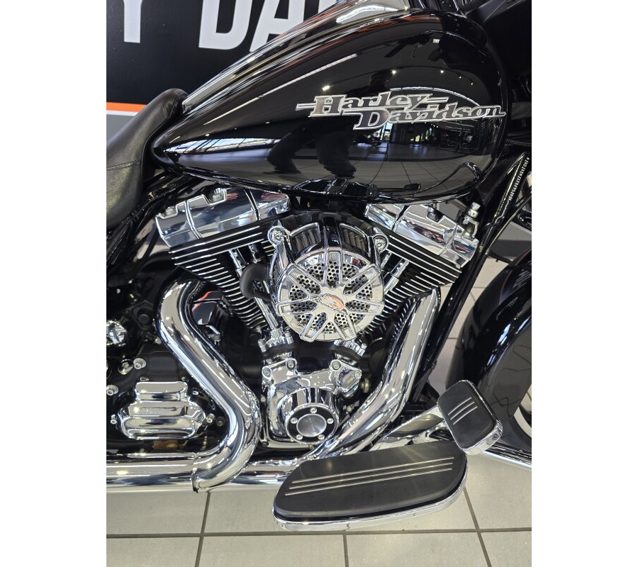 2015 Harley-Davidson Street Glide Vivid Black