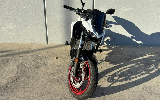 2026 Kawasaki Z500 SE ABS