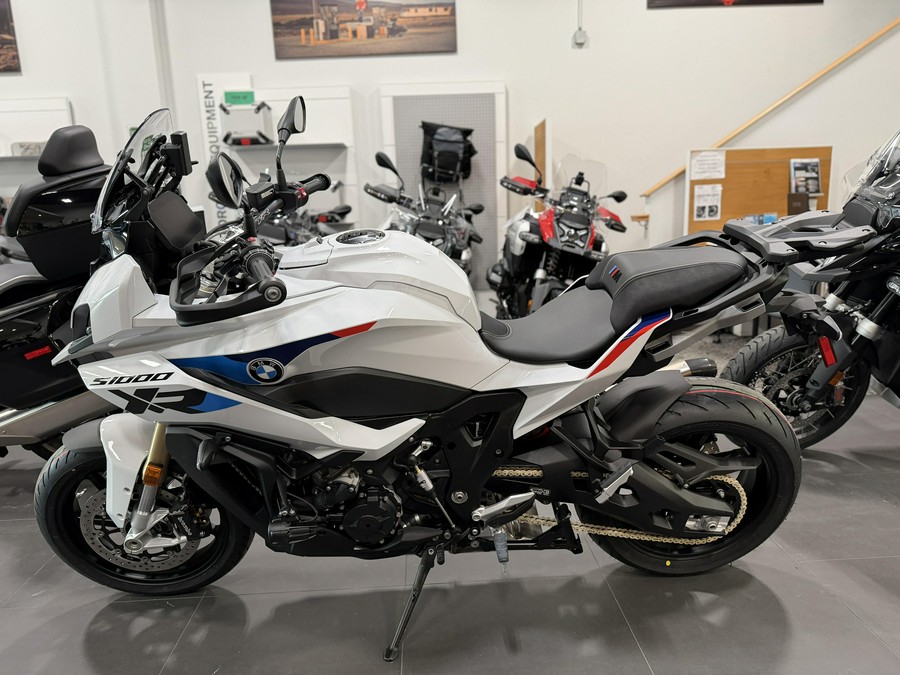 2026 BMW S 1000 XR