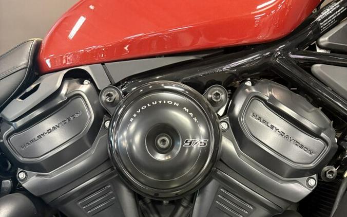 2025 Harley-Davidson® Nightster® Whiskey Fire