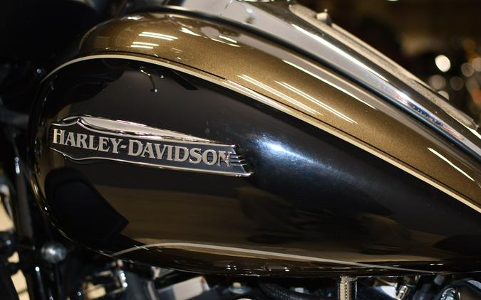 2020 Harley-Davidson Tri Glide Ultra FLHTCUTG