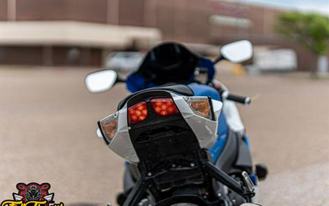 2013 Suzuki GSX-R600™