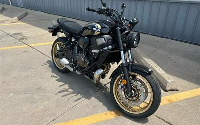 2024 Yamaha XSR700