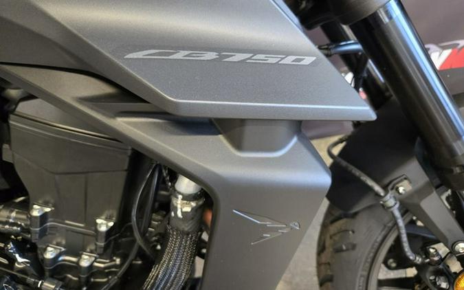 2025 Honda CB750 Hornet