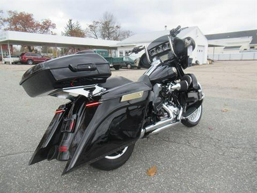 2015 Harley-Davidson Street Glide® Special