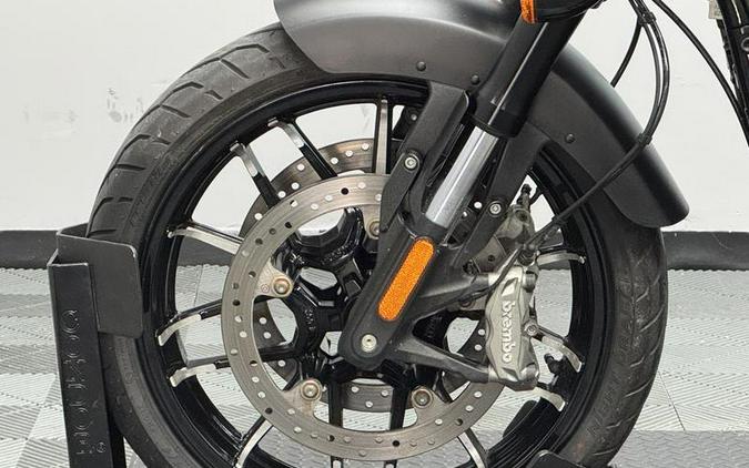 2023 Indian Motorcycle® Sport Chief Black Smoke